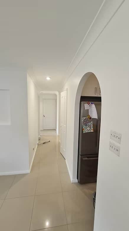 Flawless interior wall painting in Sylvania home